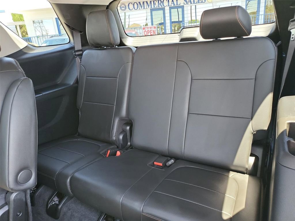 Used 2020 Chevrolet Traverse Premier w/ Redline Edition image 41
