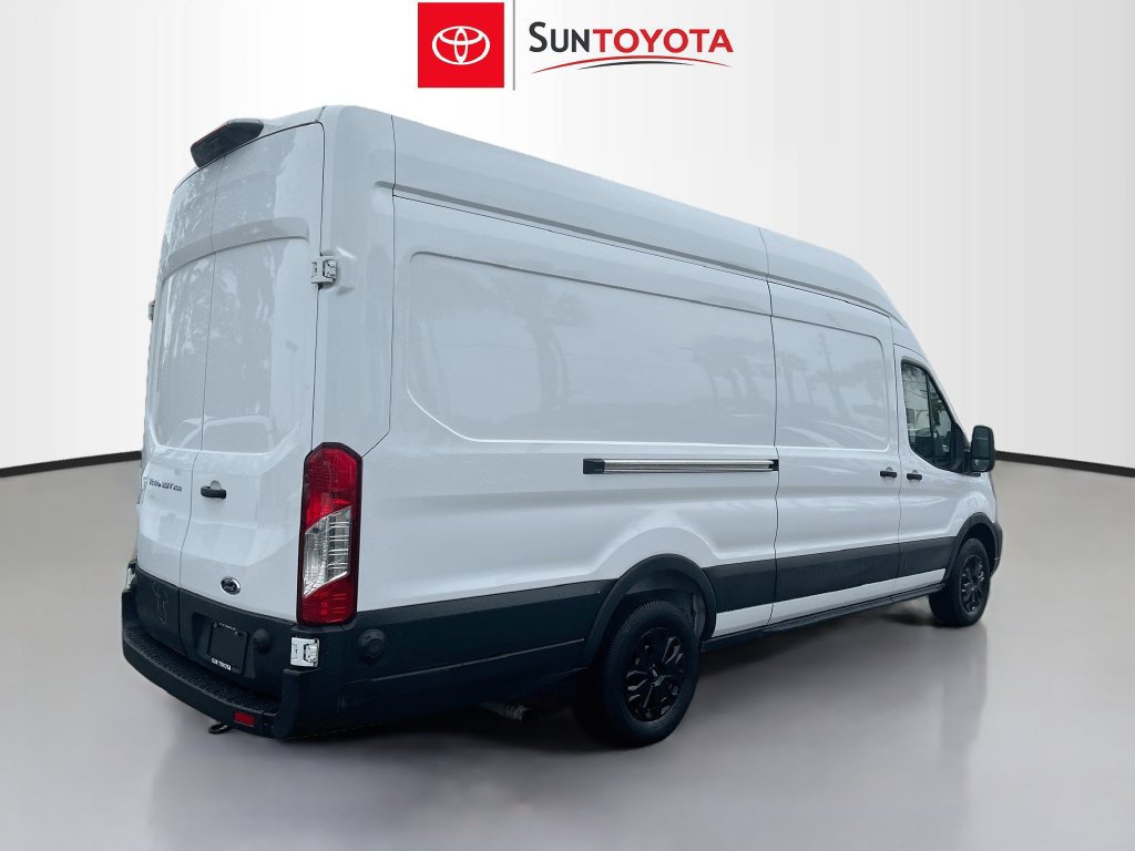 Used 2025 Ford Transit 250 148 High Roof Extended w/ Load Area Protection Package RWD image 4