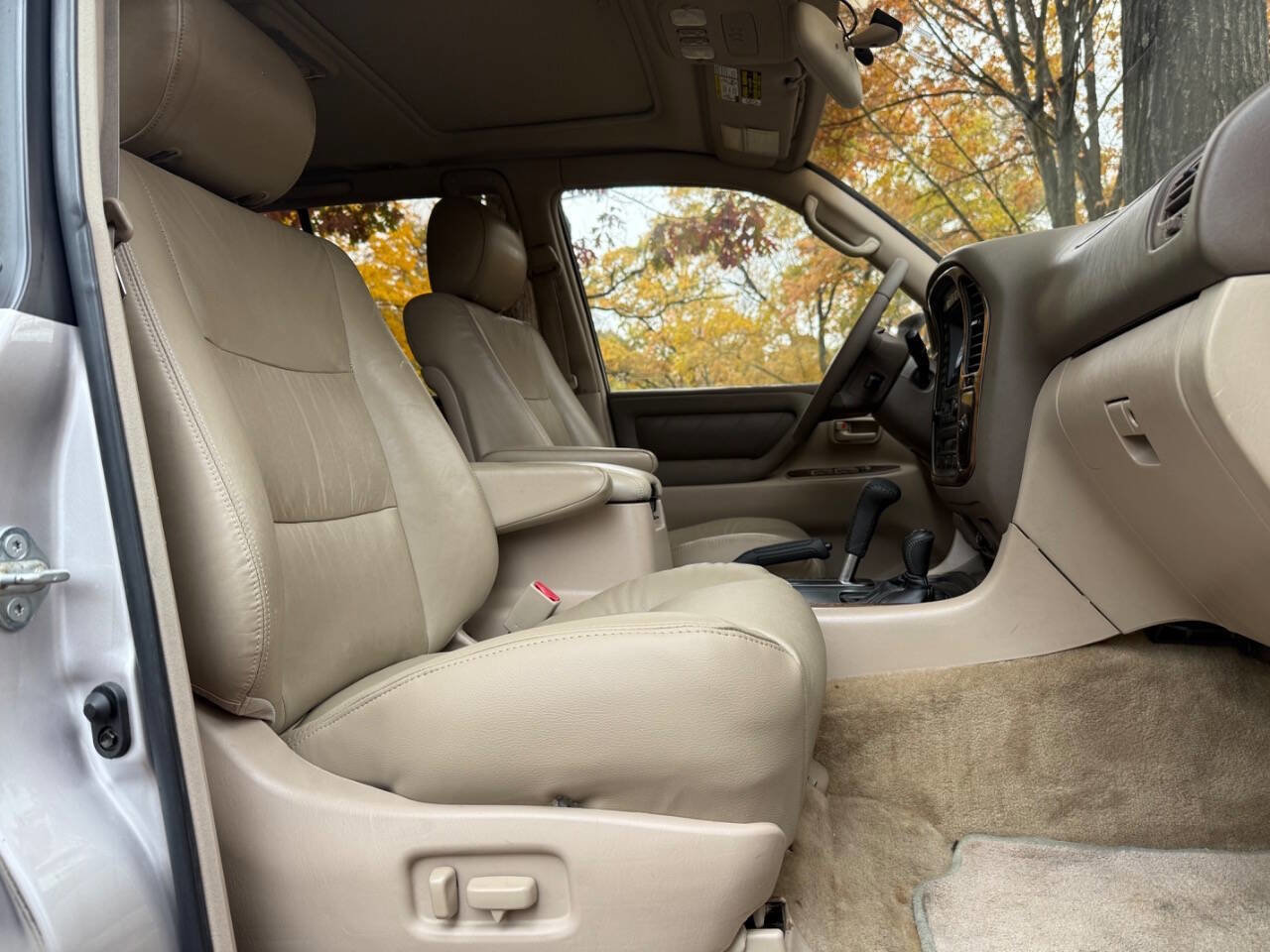 Used 2002 Toyota Land Cruiser image 9