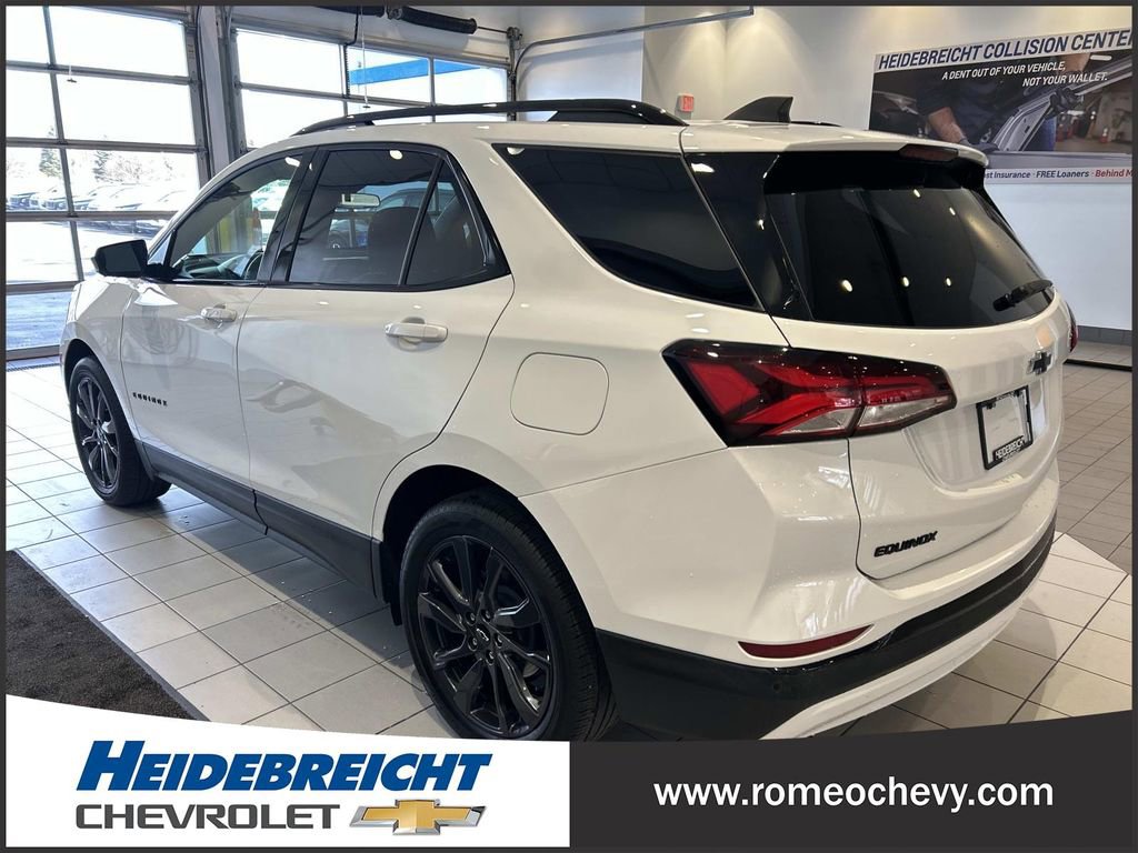 Certified 2024 Chevrolet Equinox RS w/ LPO, Floor Liner Package FWD image 5