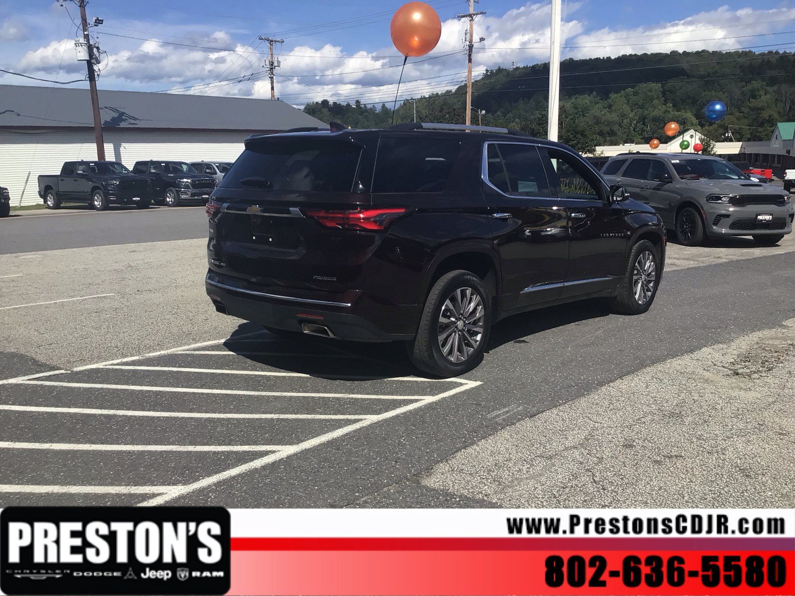 Used 2023 Chevrolet Traverse Premier AWD/4WD image 6