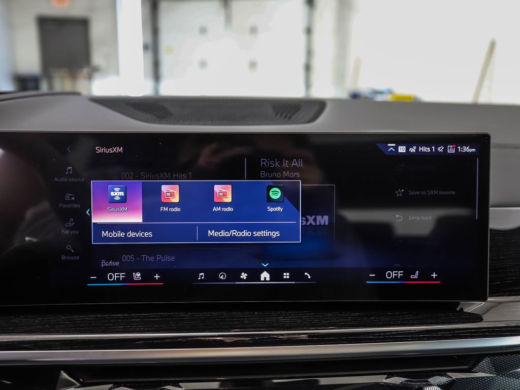 New 2026 BMW X5 xDrive40i w/ M Sport Package image 17