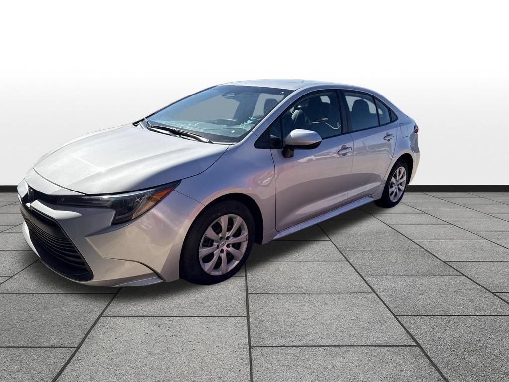 Used 2024 Toyota Corolla LE FWD image 31