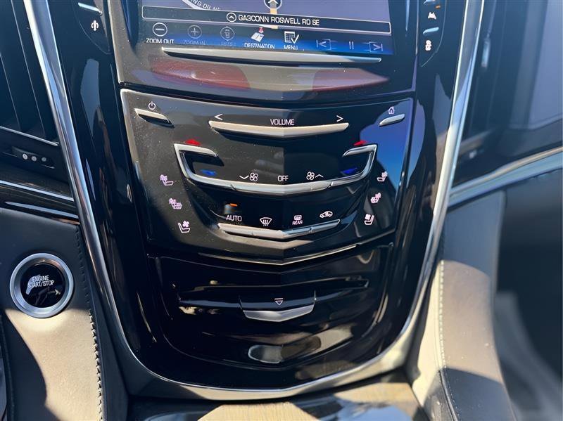 Used 2016 Cadillac Escalade Platinum image 46