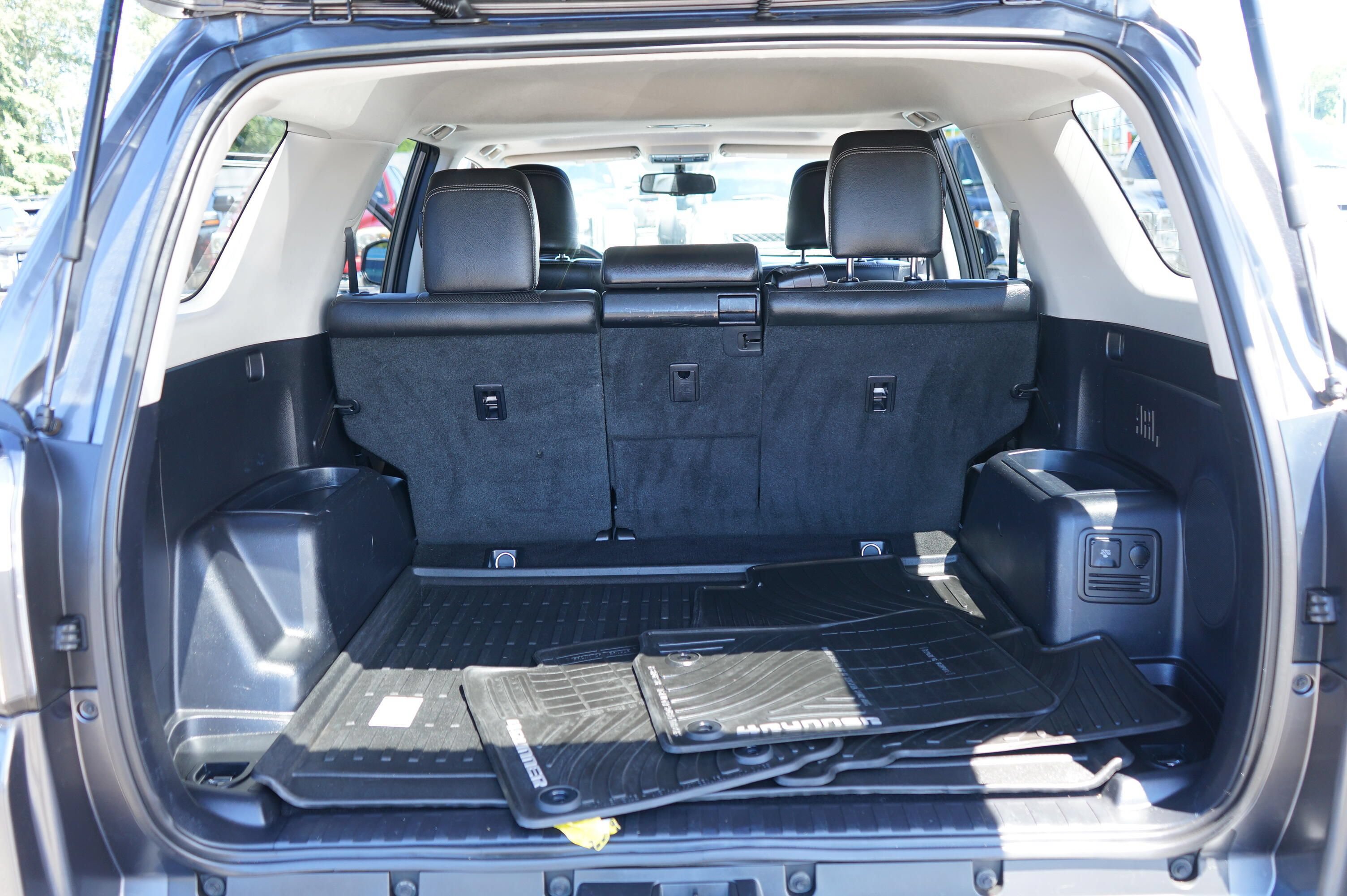 Used 2015 Toyota 4Runner Limited AWD/4WD image 11