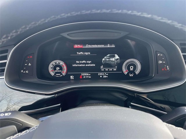 Used 2023 Audi Q8 Prestige w/ Prestige Package image 16