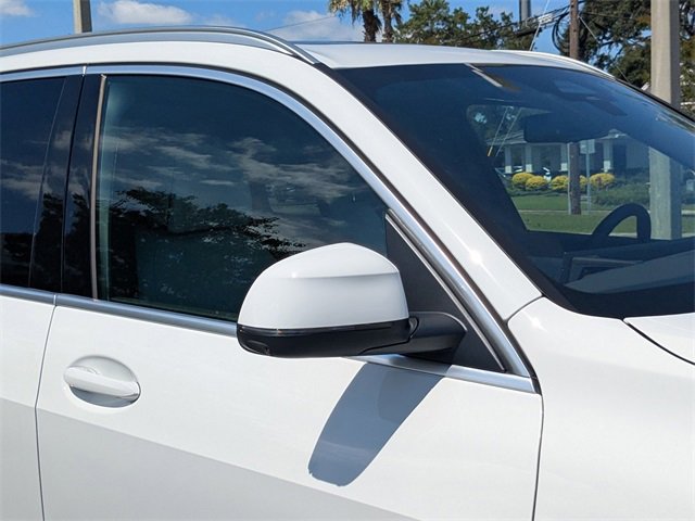 New 2026 BMW X5 sDrive40i w/ Climate Comfort Package image 12