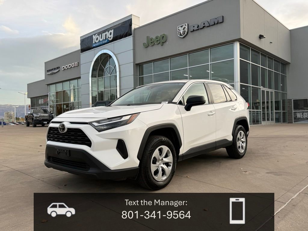 Used 2024 Toyota RAV4 LE image 1