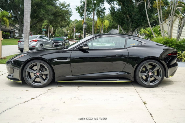 Used 2018 Jaguar F-TYPE 400 Sport RWD image 3