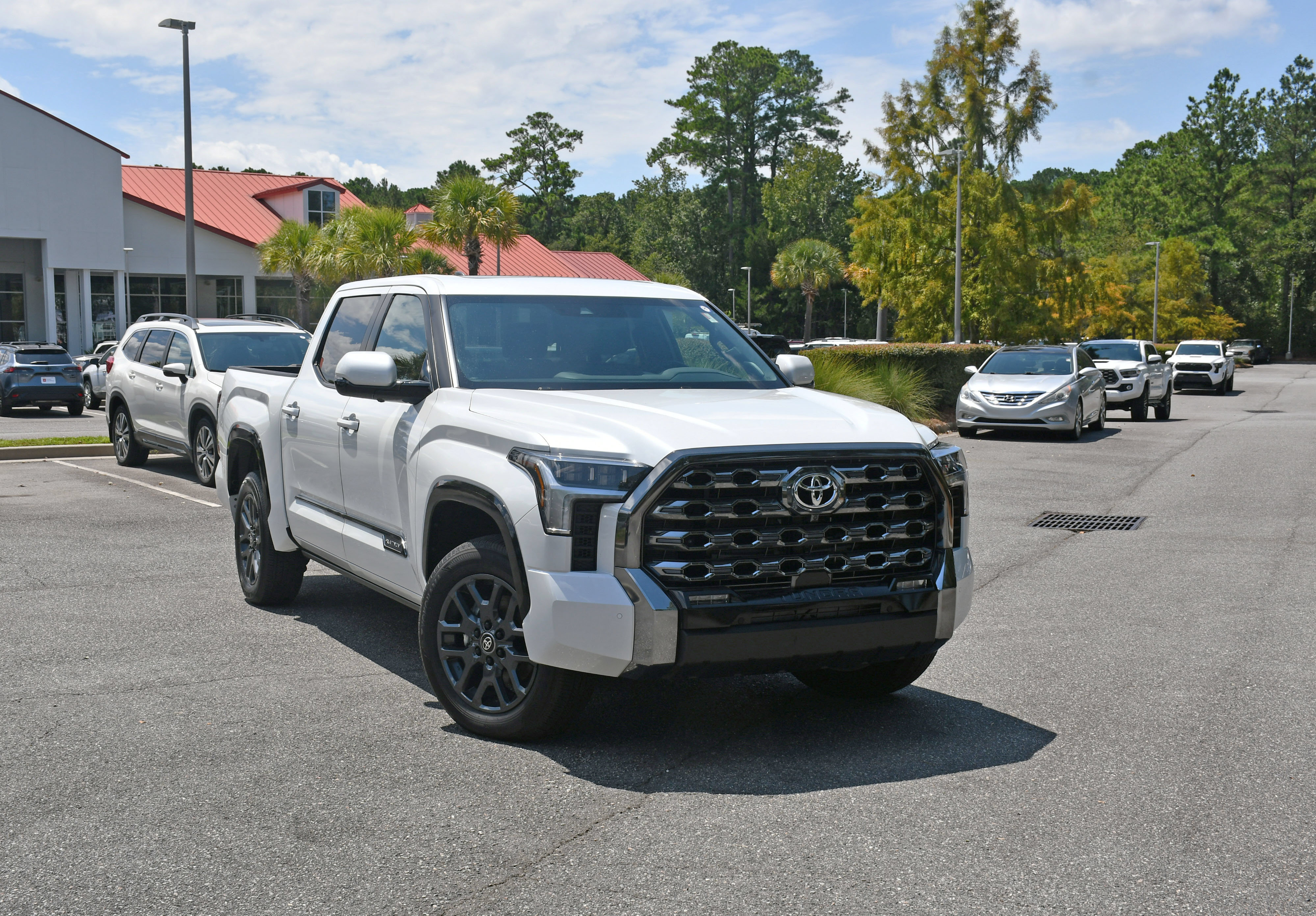 Certified 2025 Toyota Tundra Platinum AWD/4WD image 6