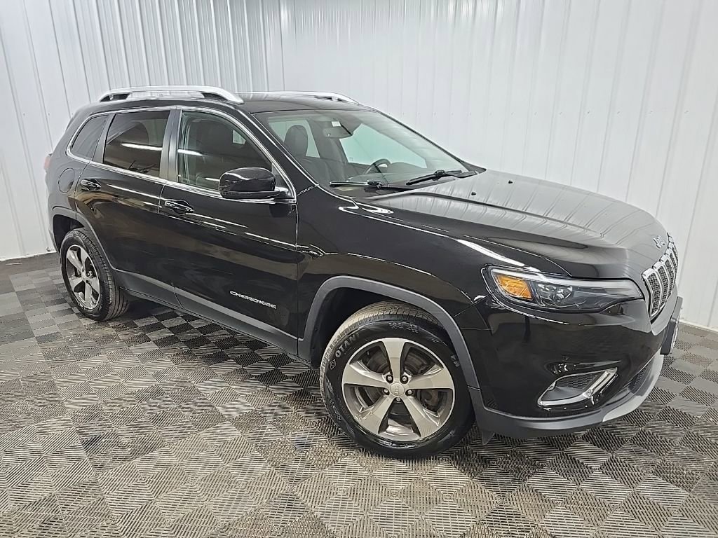 Used 2019 Jeep Cherokee Limited AWD/4WD image 7