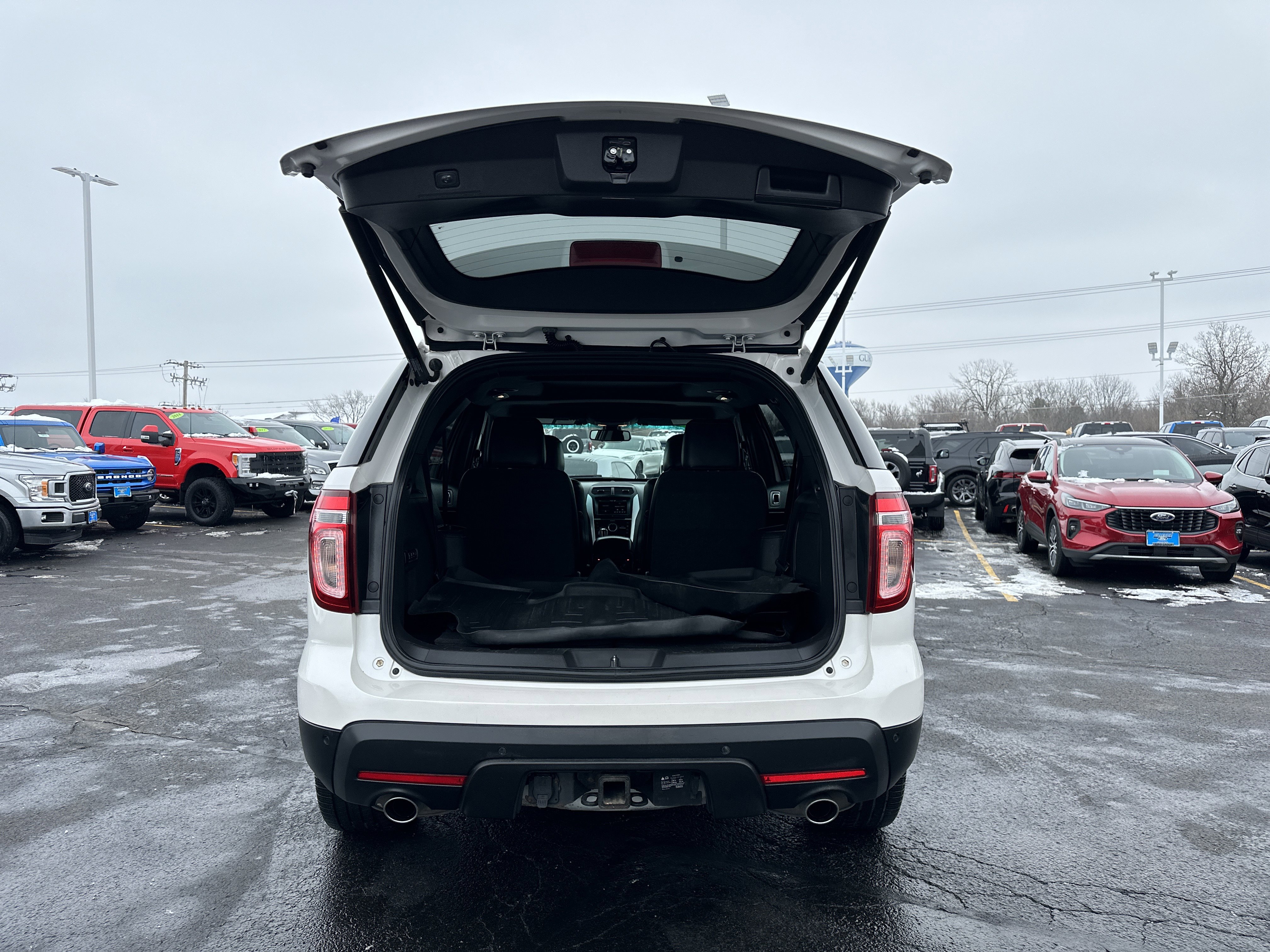 Used 2015 Ford Explorer Limited w/ Equipment Group 302A image 5