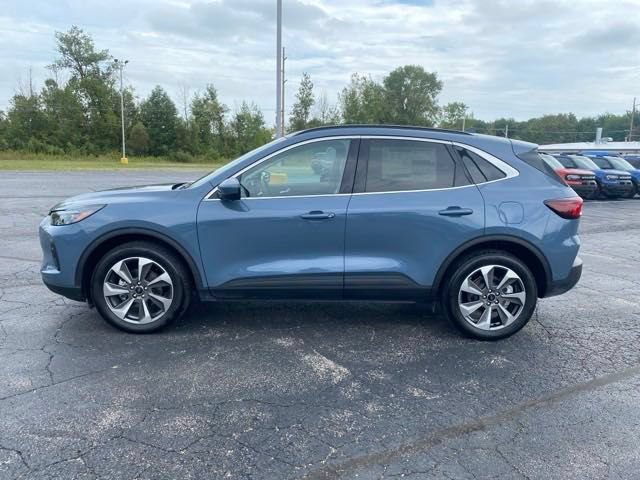 Used 2024 Ford Escape Platinum w/ Premium Technology Package AWD/4WD video 2