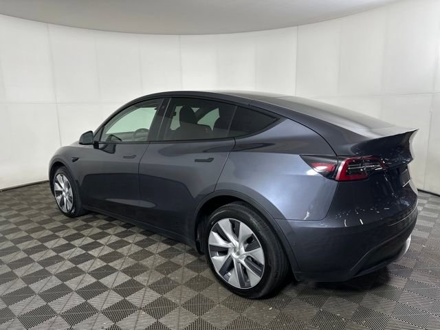 Used 2020 Tesla Model Y Long Range image 5
