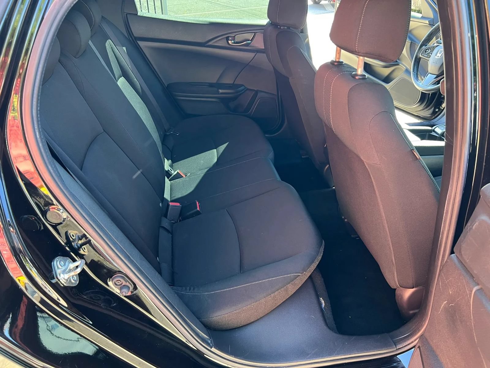 Used 2019 Honda Civic Sport image 11