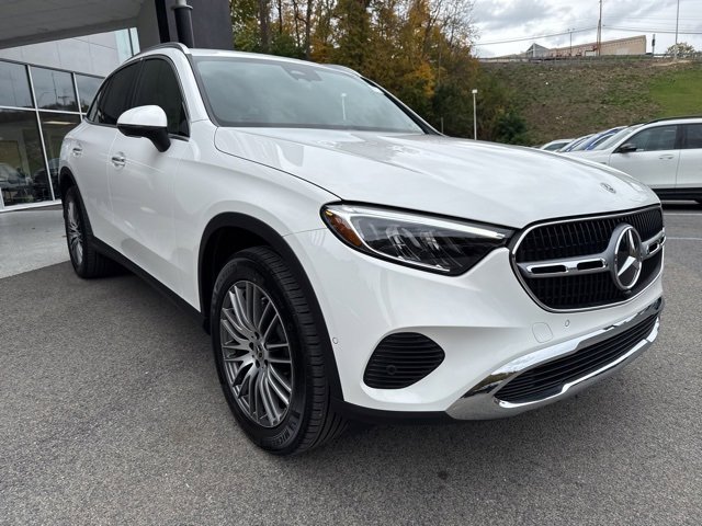Certified 2025 Mercedes-Benz GLC 300 GLC 300 image 7