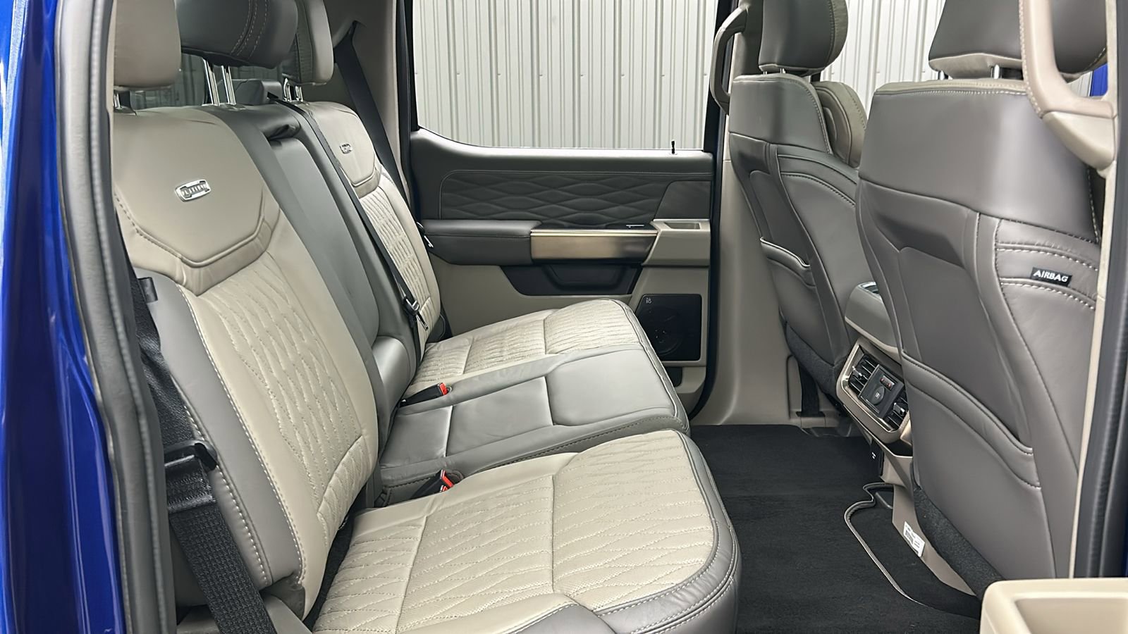 Used 2026 Ford F450 Platinum w/ Platinum Plus Package image 43