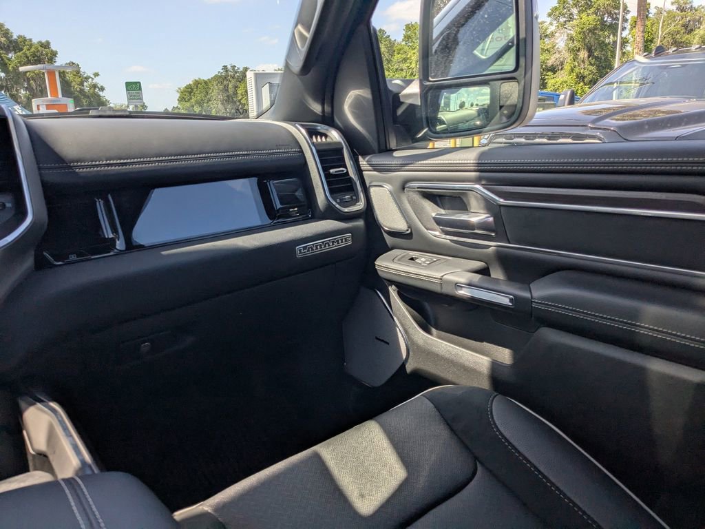 New 2025 RAM 1500 Laramie w/ Night Edition image 17