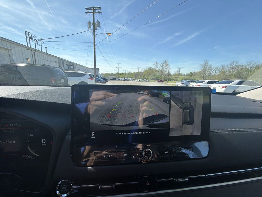 New 2026 Mitsubishi Outlander SE image 17