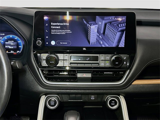 Used 2024 Toyota Grand Highlander Limited image 29