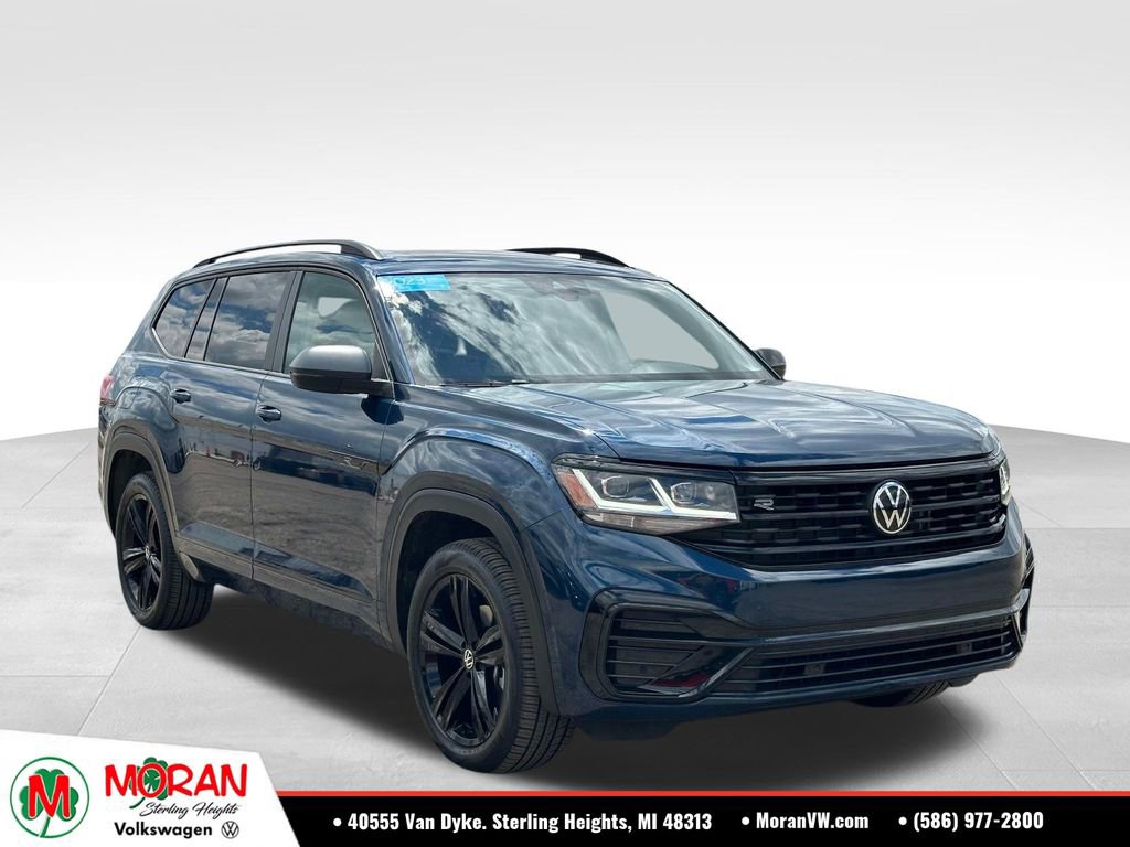 Used 2023 Volkswagen Atlas SEL R-Line AWD/4WD image 7