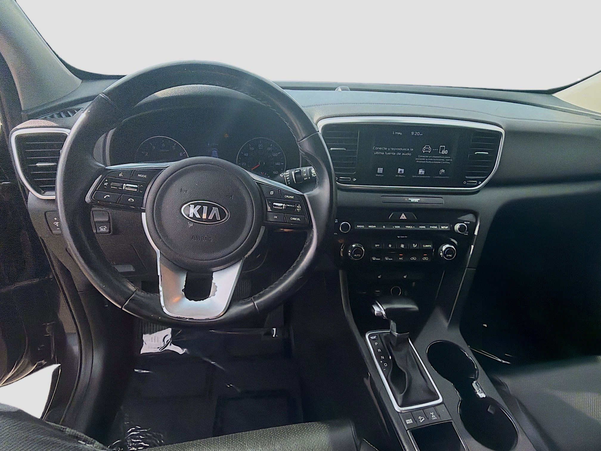 Used 2020 Kia Sportage EX AWD/4WD image 8