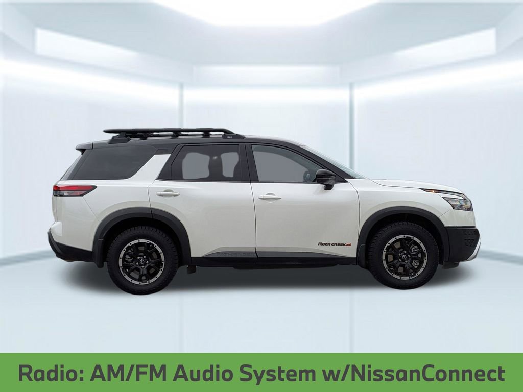 Used 2024 Nissan Pathfinder Rock Creek AWD/4WD image 9