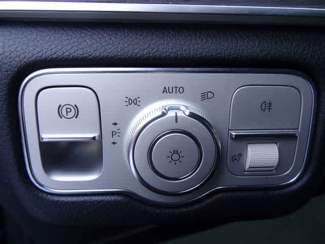 Used 2020 Mercedes-Benz GLE 350 4MATIC image 11