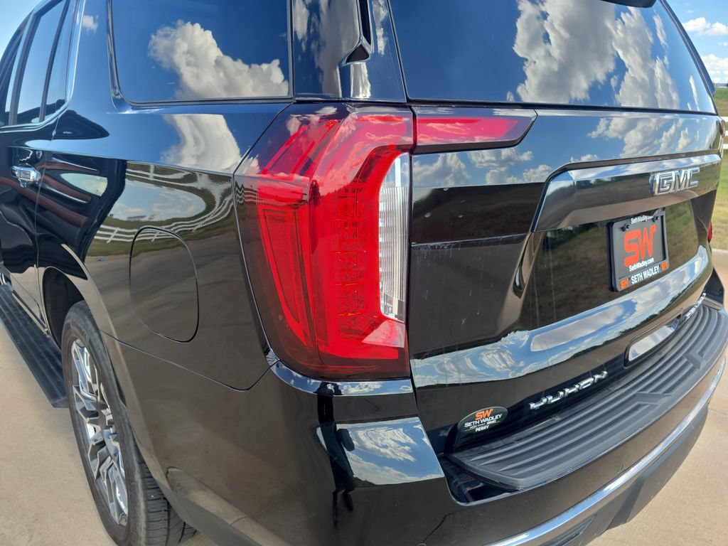 Used 2024 GMC Yukon Denali Ultimate AWD/4WD image 35