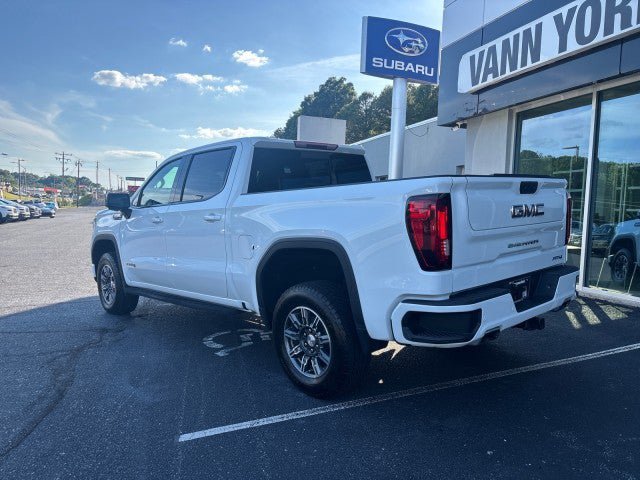 Used 2024 GMC Sierra 1500 AT4 w/ AT4 Premium Package AWD/4WD image 2
