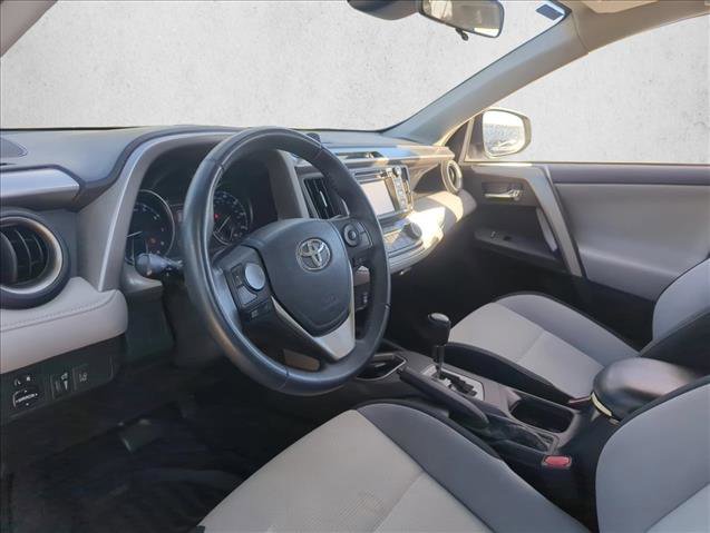 Used 2018 Toyota RAV4 XLE image 5