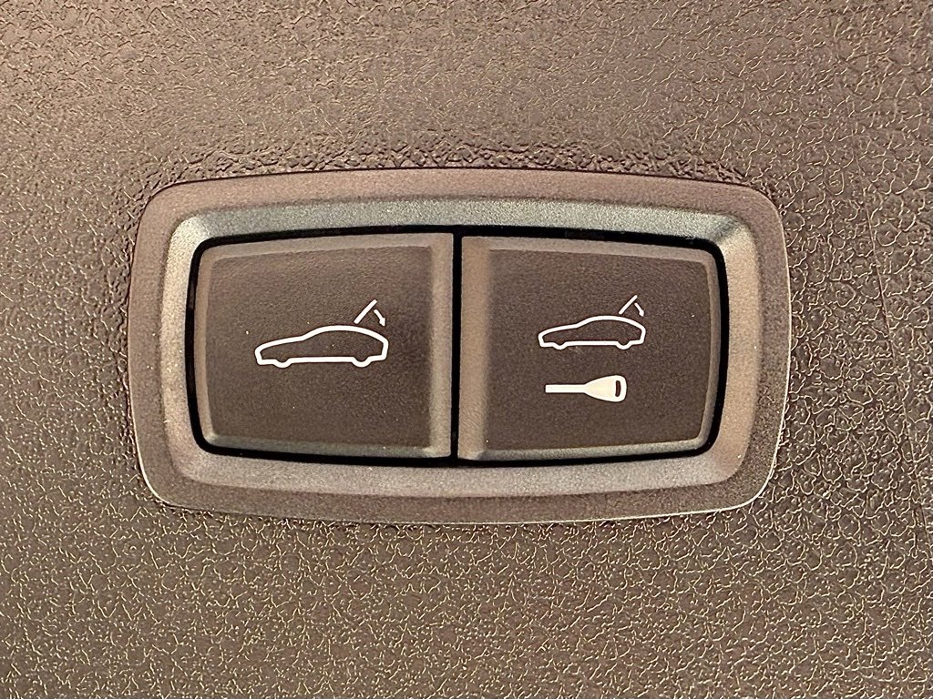 New 2025 Porsche Macan S image 27