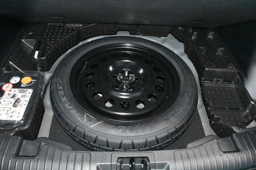Used 2025 Ford Escape Active AWD/4WD image 31