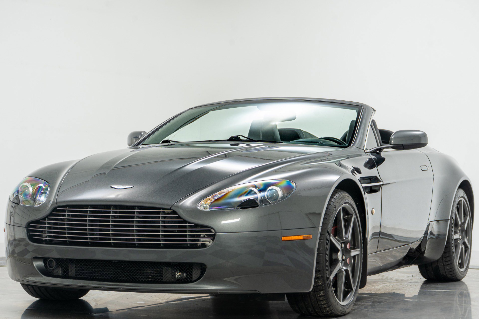 Used 2008 Aston Martin V8 Vantage Roadster image 5