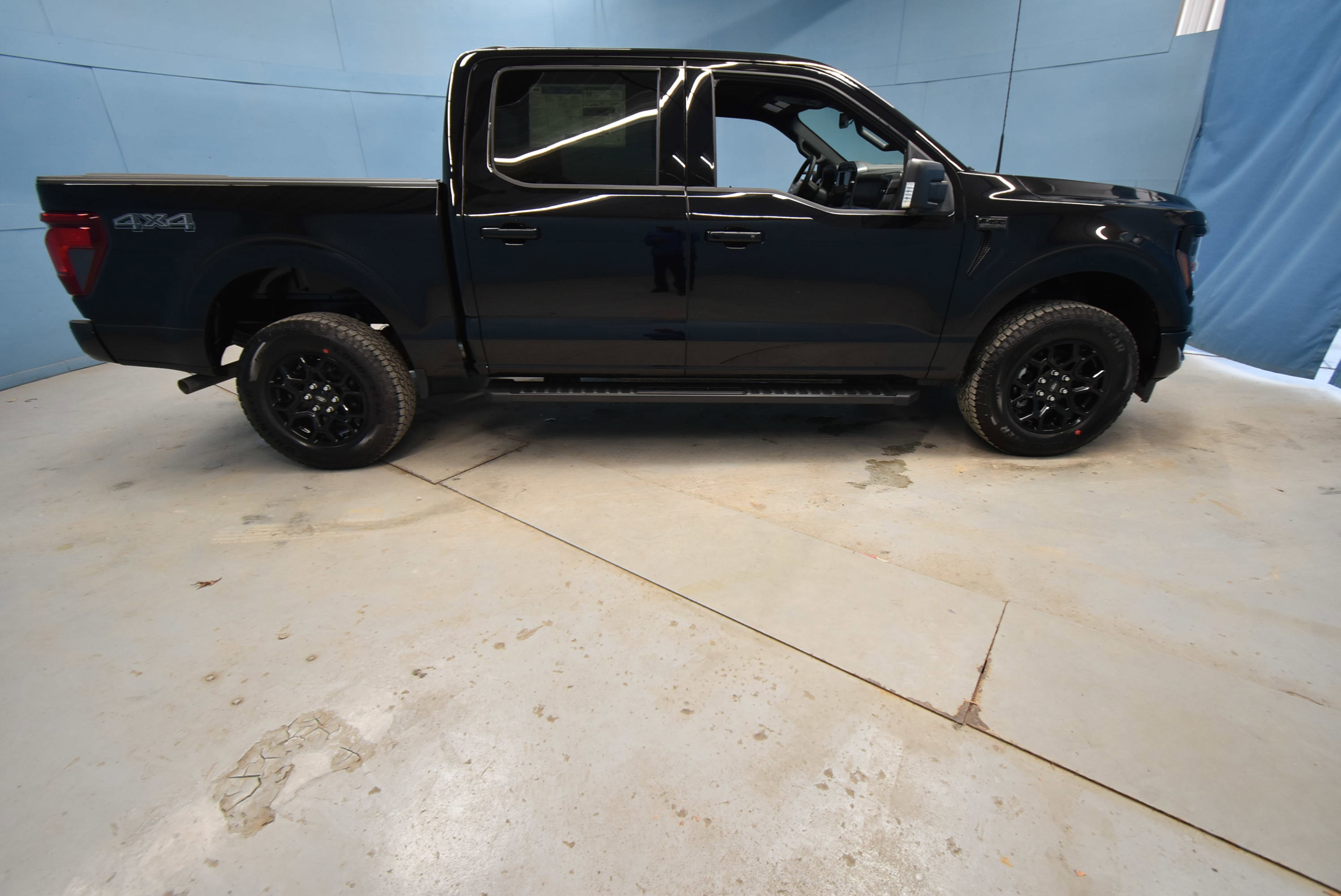 New 2026 Ford F150 XLT w/ Equipment Group 302A MID image 34