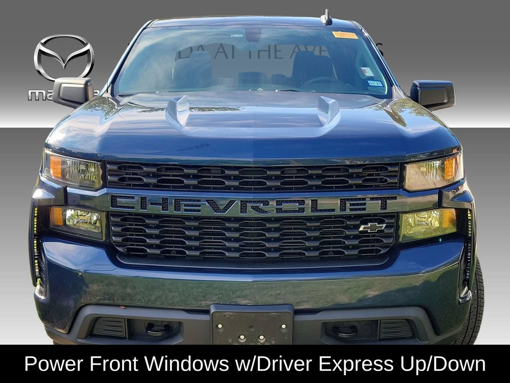 Used 2022 Chevrolet Silverado 1500 Custom w/ LPO, Dark Essentials Package RWD image 4