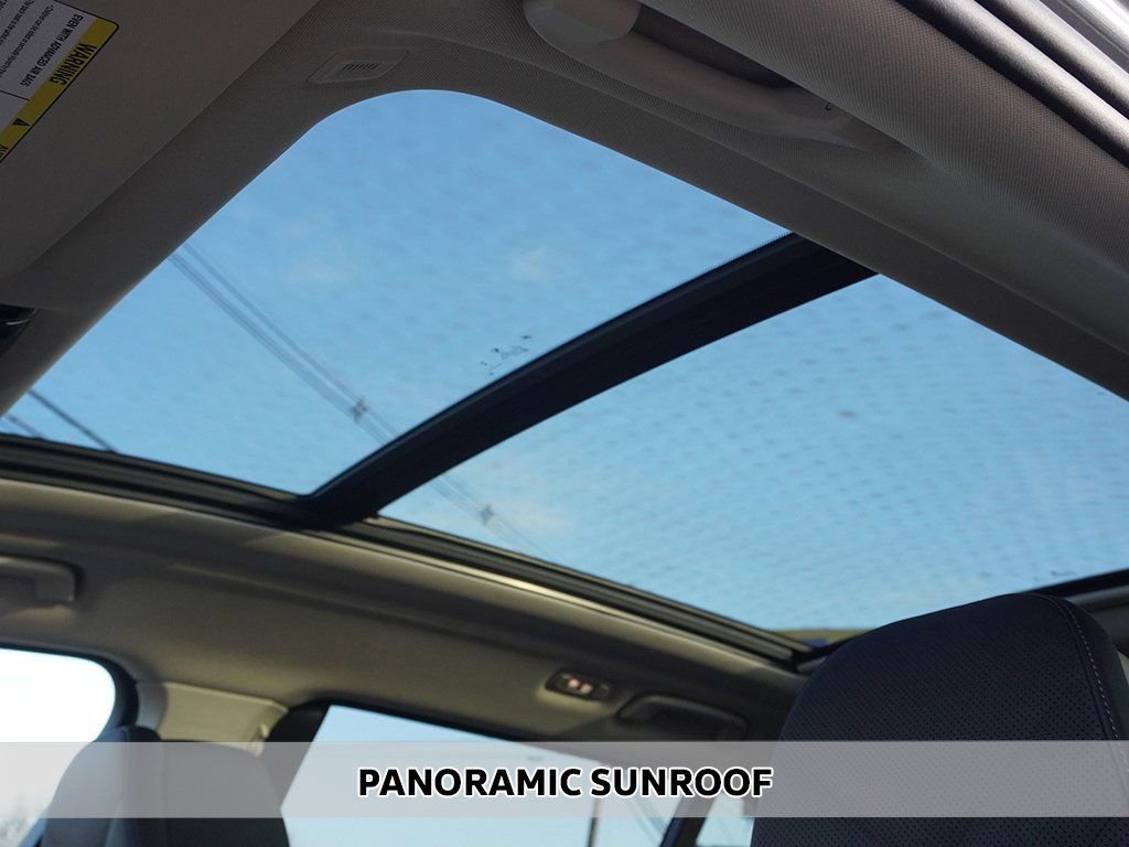 Used 2025 BMW X7 xDrive40i w/ Premium Package image 4