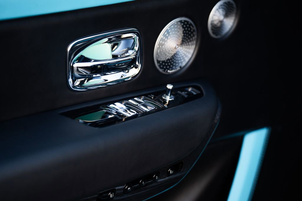 Used 2023 Rolls-Royce Cullinan Black Badge image 36