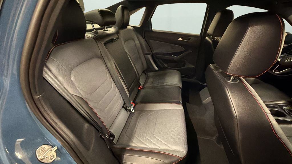 Used 2026 Volkswagen Jetta GLI Autobahn FWD image 14
