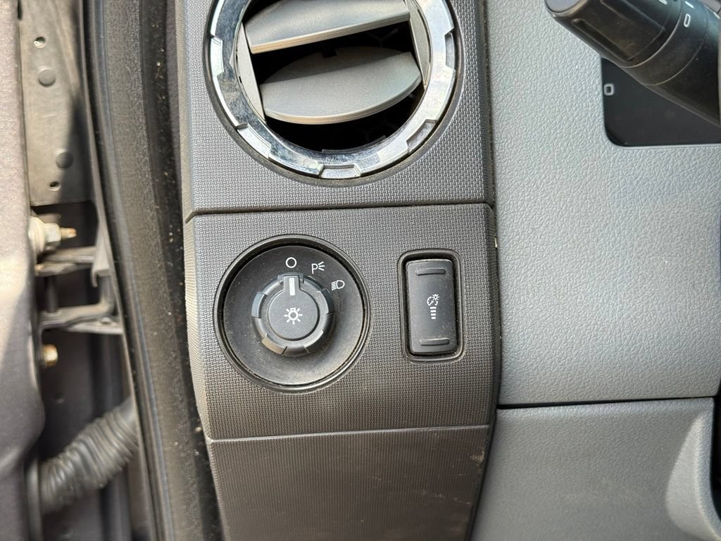 Used 2013 Ford F250 XLT AWD/4WD image 19