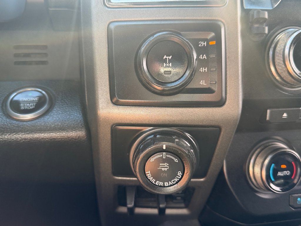 Used 2018 Ford F150 Raptor w/ Equipment Group 802A Luxury AWD/4WD image 28