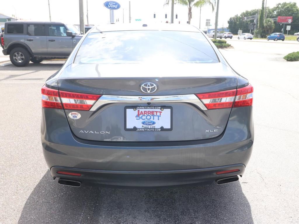 Used 2014 Toyota Avalon XLE Touring FWD image 10