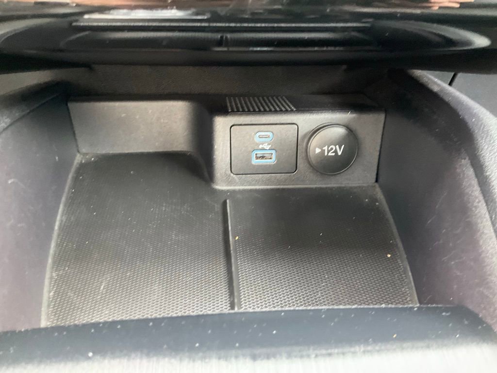 Certified 2022 Ford Escape SEL w/ SEL Stealth AWD Package image 12