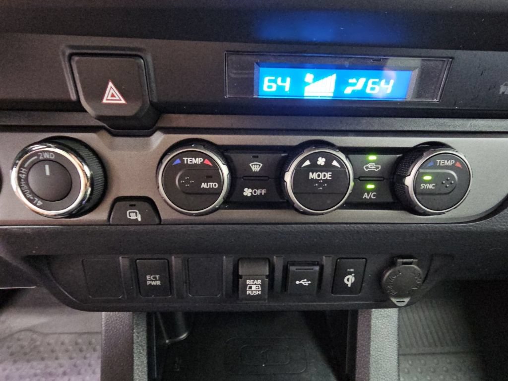 Used 2023 Toyota Tacoma TRD Off-Road AWD/4WD image 18