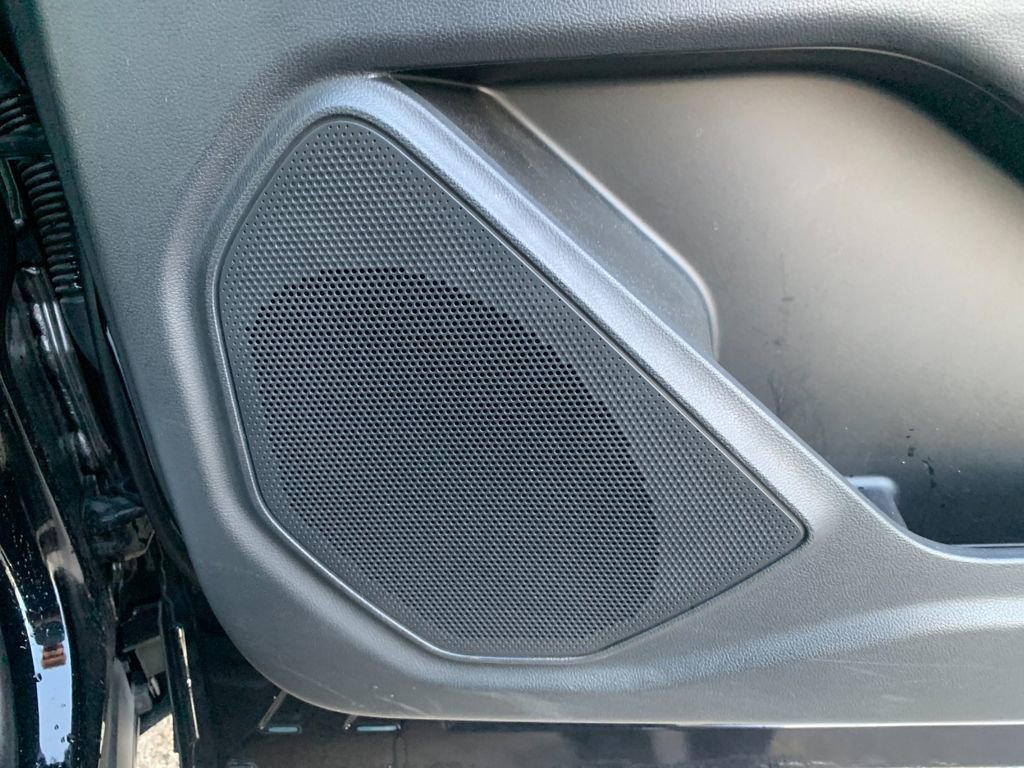 Used 2022 Ford Explorer Platinum w/ Equipment Group 601A image 23