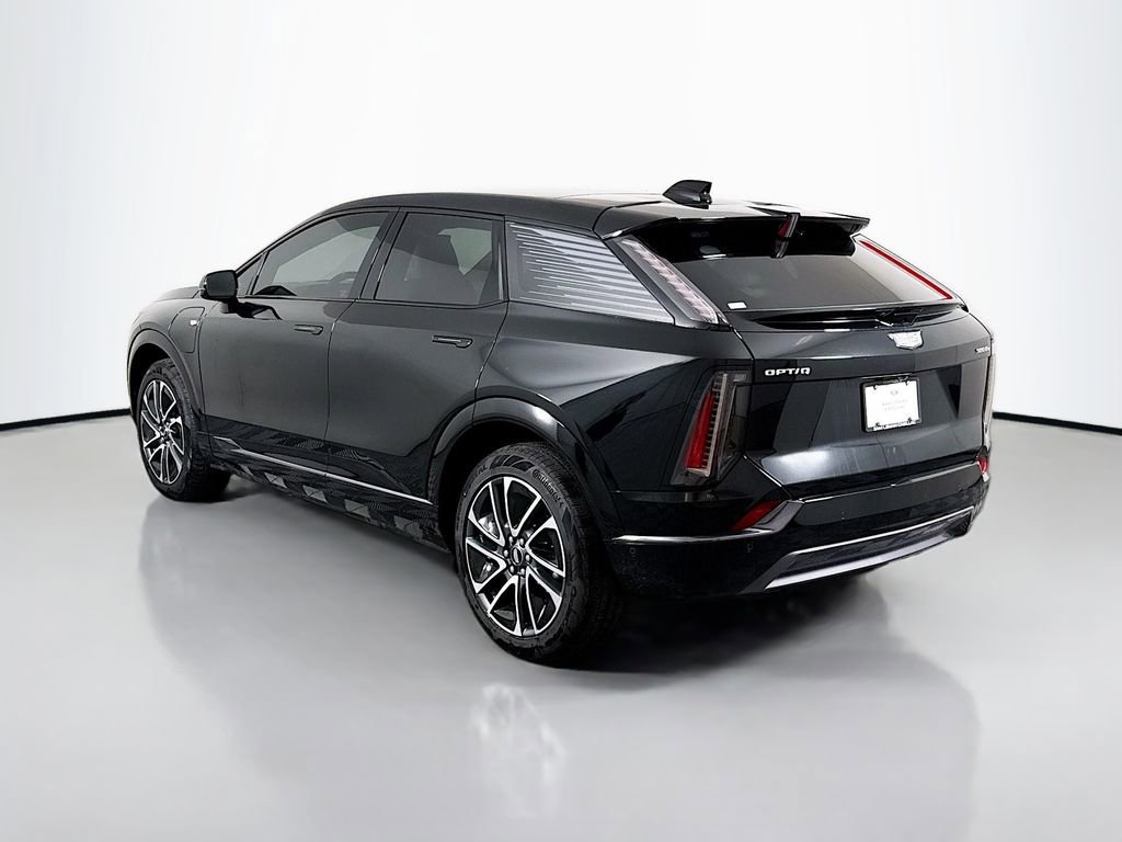 Used 2025 Cadillac Optiq Sport 1 image 5