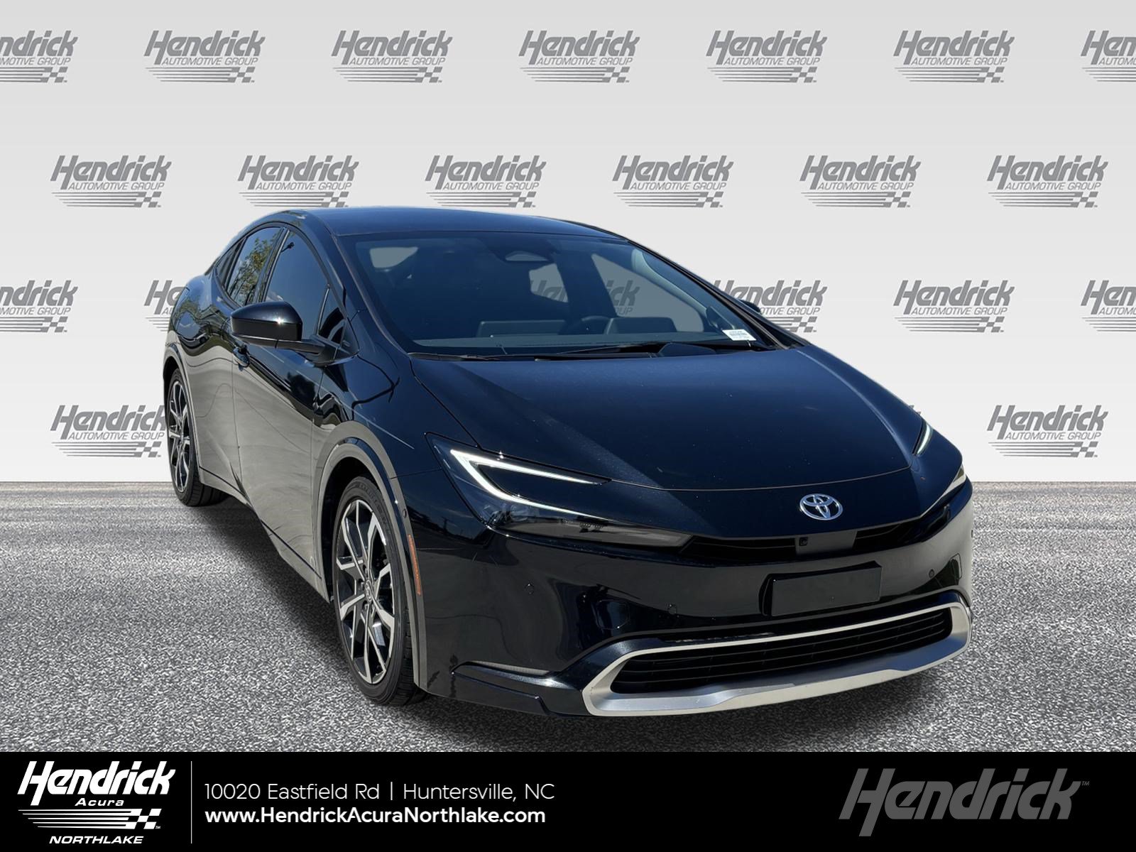 Used 2025 Toyota Prius Plug-In Hybrid w/ Limited Premium Package FWD image 1