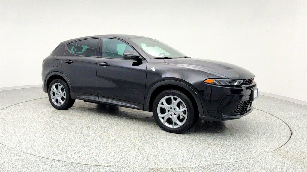 Used 2024 Dodge Hornet R/T Plus image 3