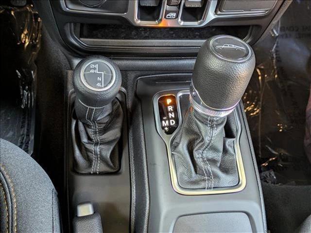 New 2025 Jeep Gladiator Sport image 15