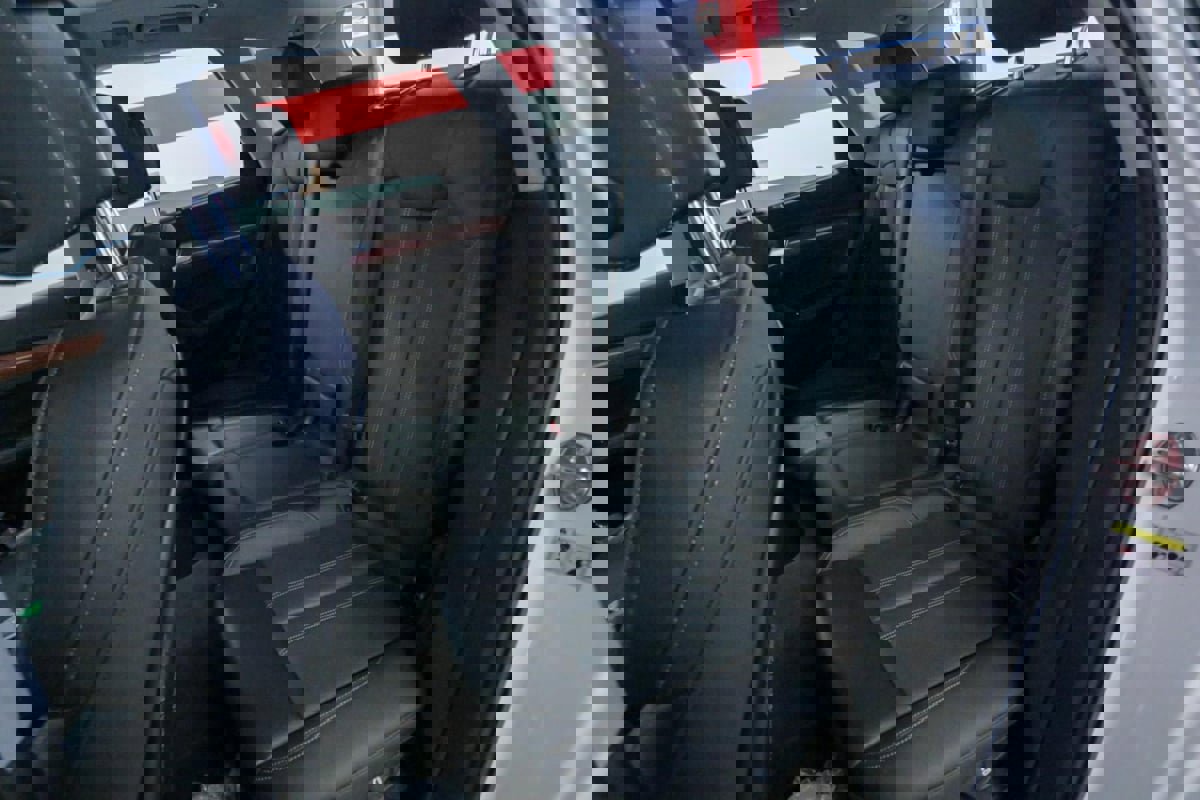 Used 2021 Audi Q5 Premium Plus w/ Premium Plus Package image 13